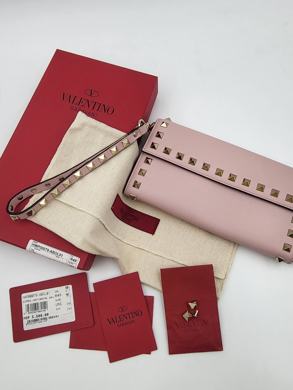 Valentino Garavani Blush Pink Calfskin Leather Rockstud Wristlet Clutch. Auth.!!